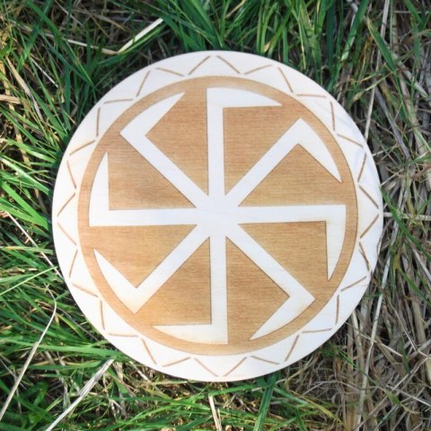 Drewniany Symbol Swarga (Pomyślność, dobrobyt, powodzenie)